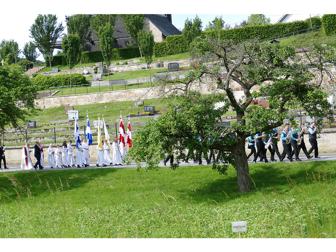 Bittprozession am Pfingstmontag (Foto: Karl-Franz Thiede)